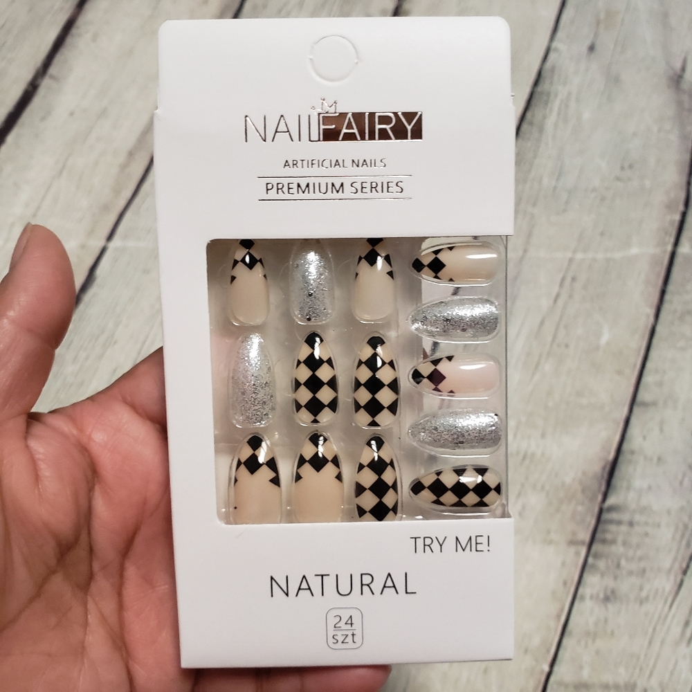 Nail Fairy press-on nails.
